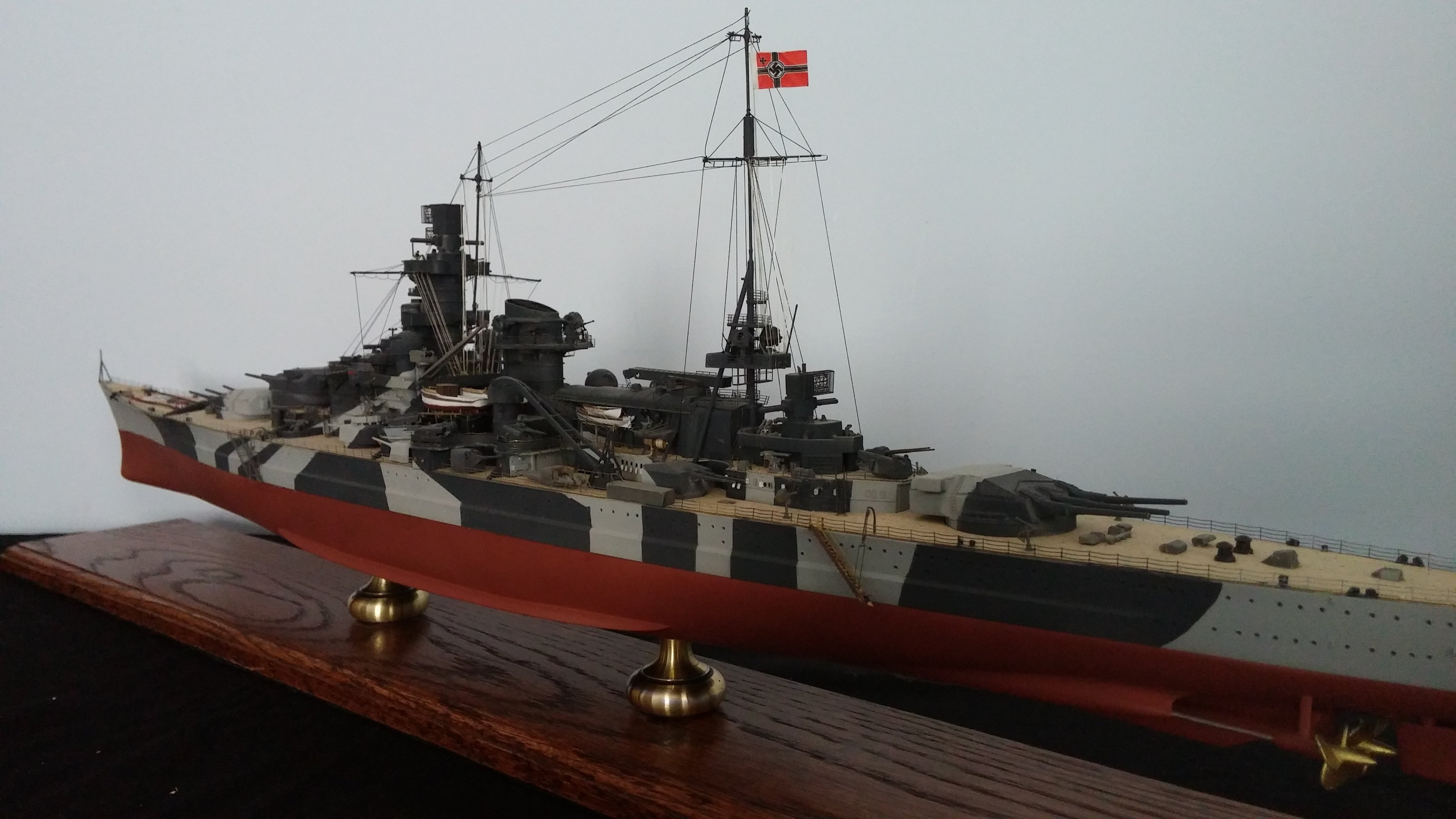 Details about   Artwox 1/350 German Battleship Scharnhorst 1941 Wooden Deck Set for Dragon #1036